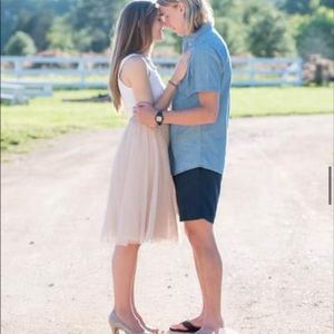 Blush high waisted skirt